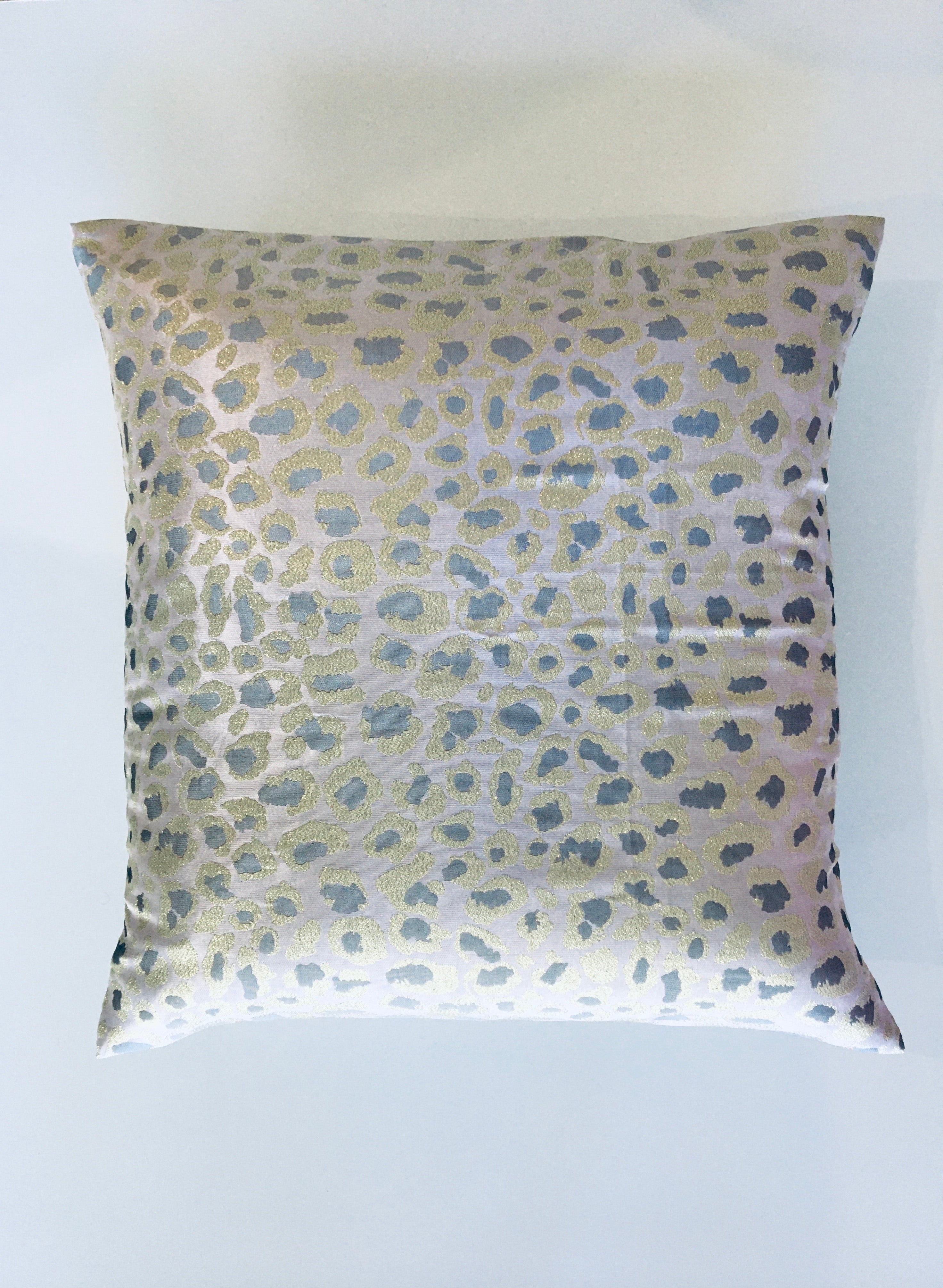 Deluxe Cushion Cover - Pink Leopard In The Moonlight