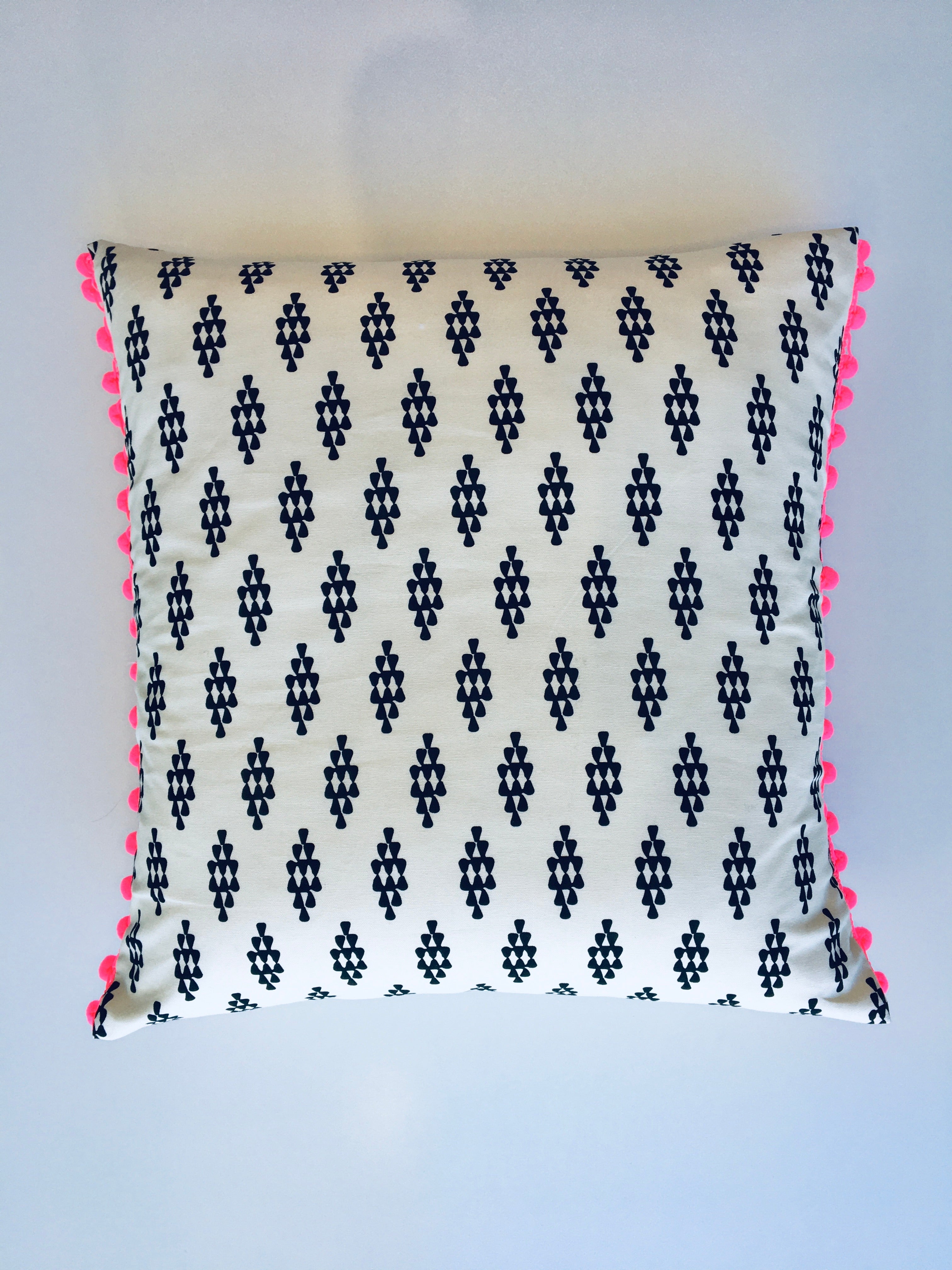 Deluxe Cushion Cover - Pleasantville